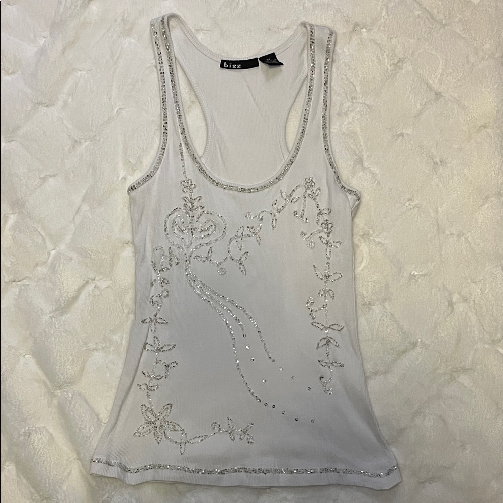 Bizz White Embellished Women's Tank Top